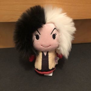 Hallmark Disney 101 Dalmatians Cruella De Vil Itty Bitty Plush